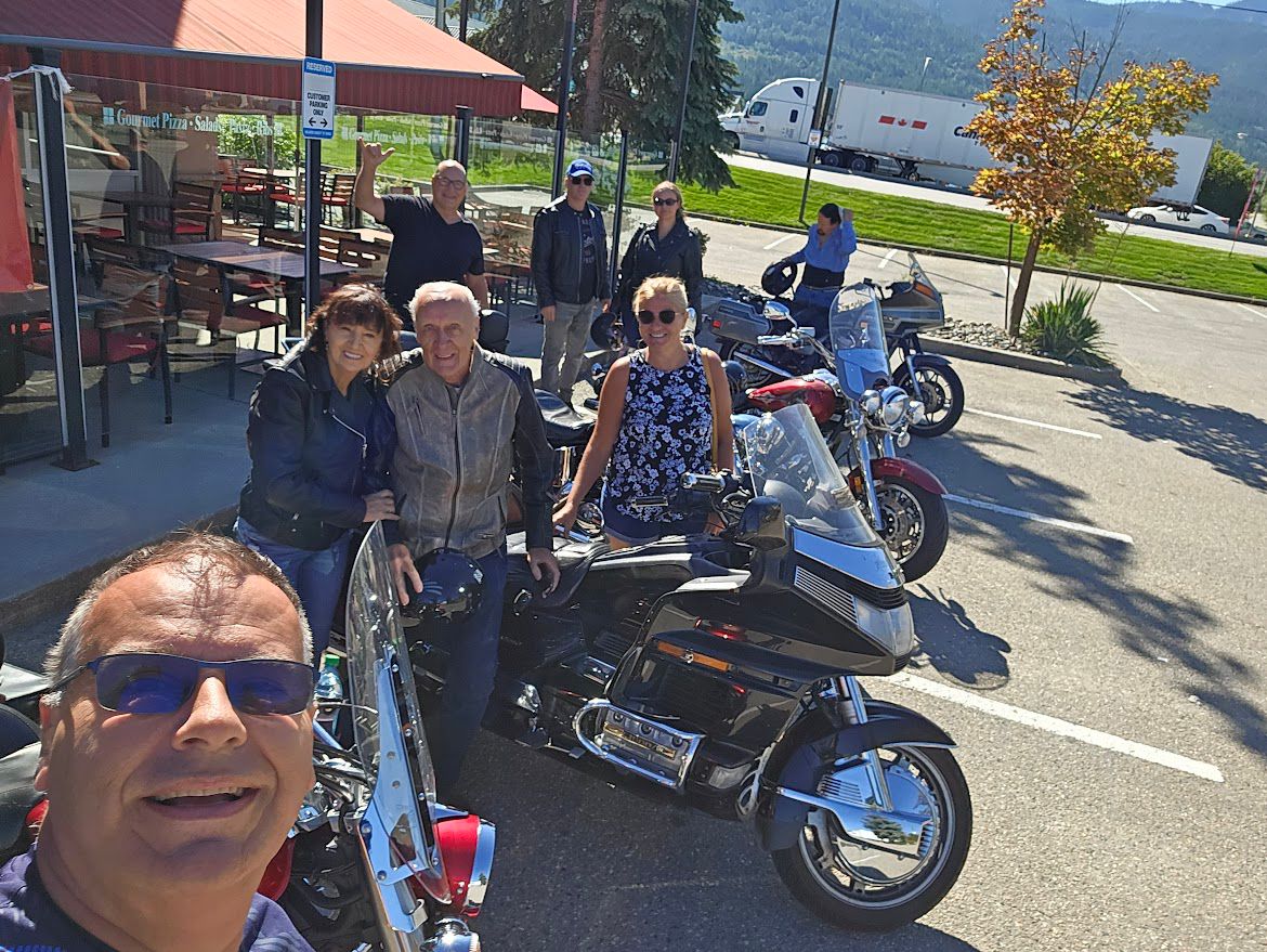 Riders gathered for pizza